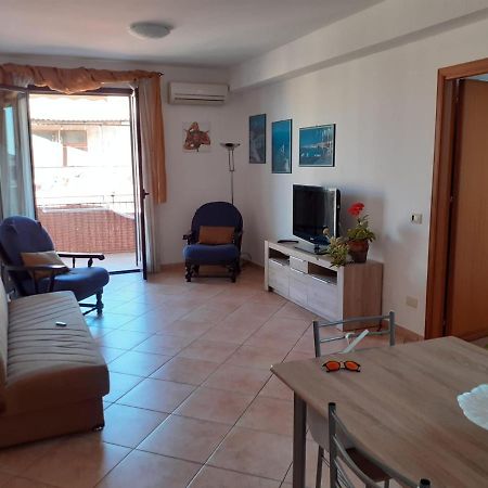 A Casa Di Loretta Apartman Terrasini Kültér fotó