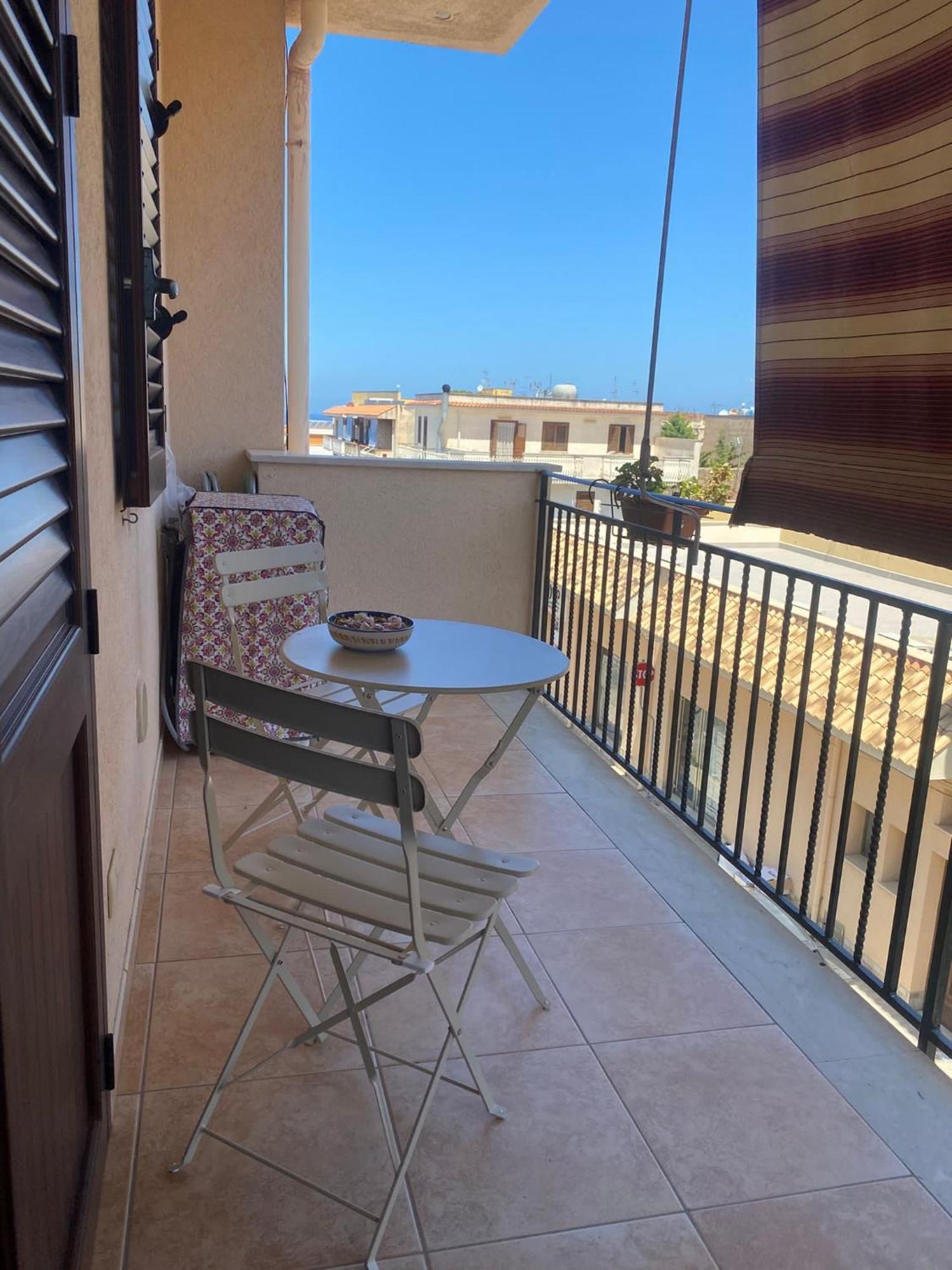 A Casa Di Loretta Apartman Terrasini Kültér fotó